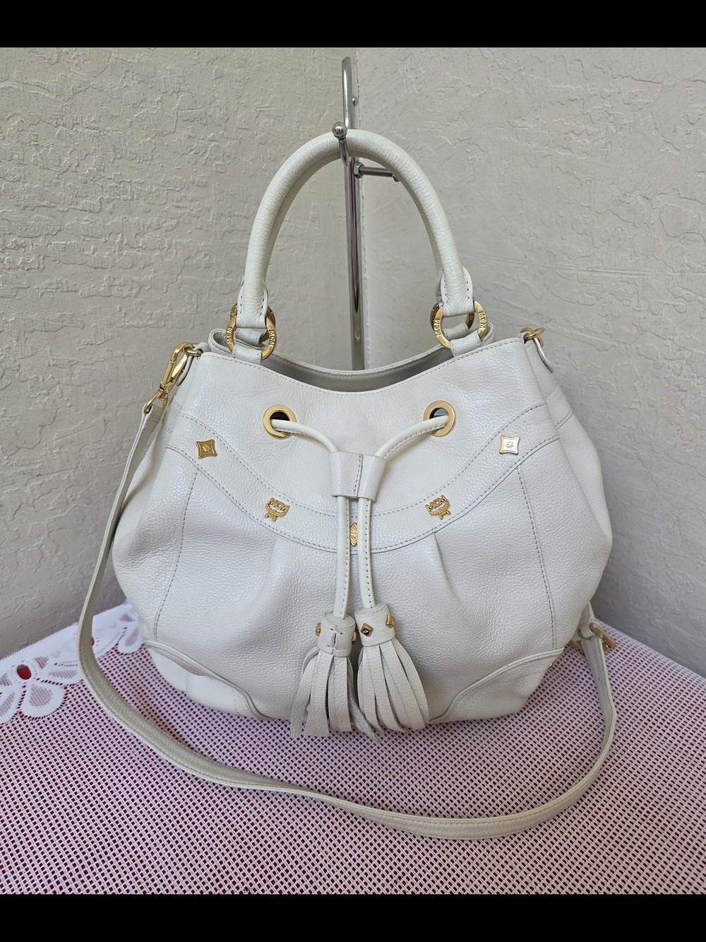 MCM Off White Leather Drawstring With Long Handle Handbag Satchel AUTHENTIC